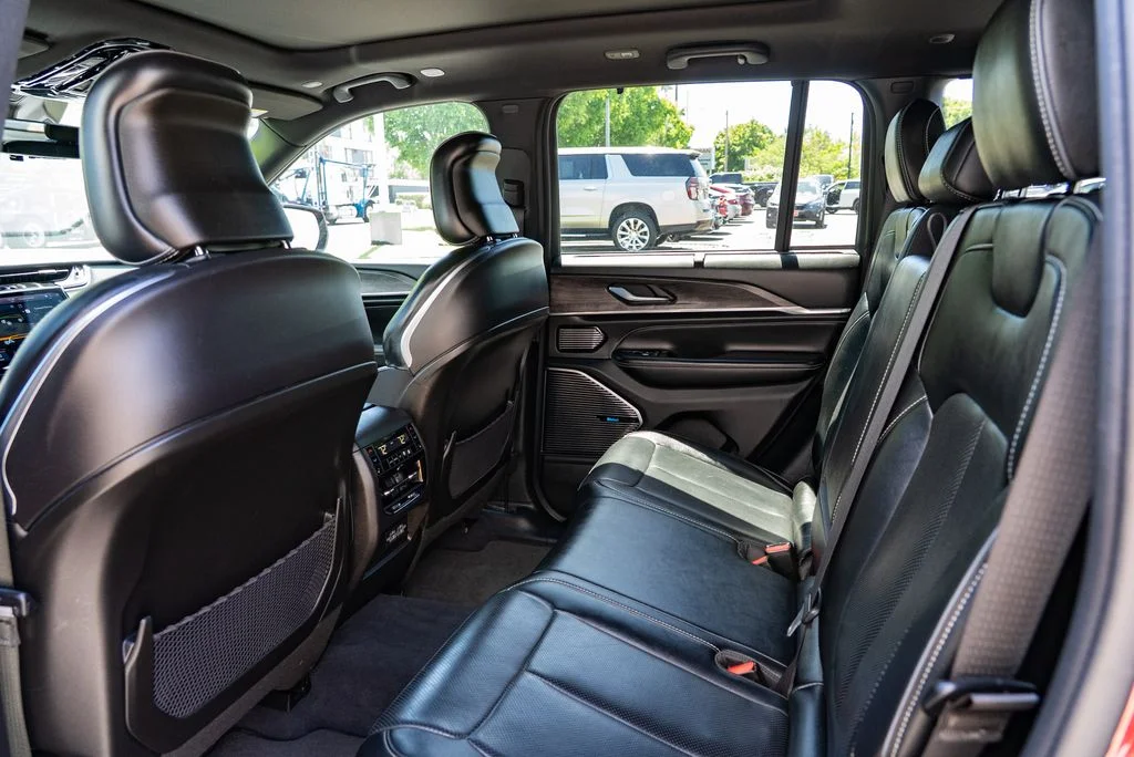 Used 2023 Red Jeep Overland 4xe image 26