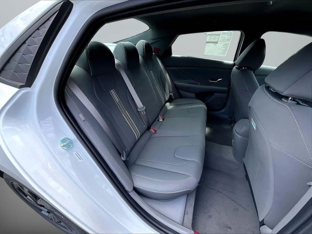 New 2026 White Hyundai SEL Sport image 8