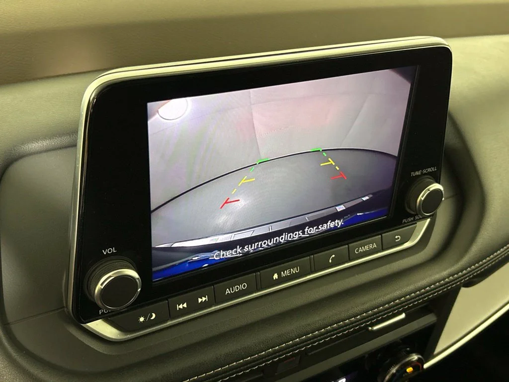 Used 2023 Black Nissan SV image 37