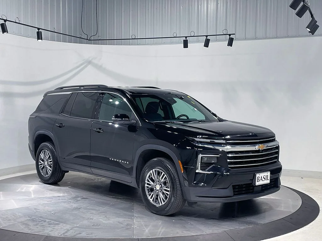 Used 2026 Black Chevrolet LT image 40