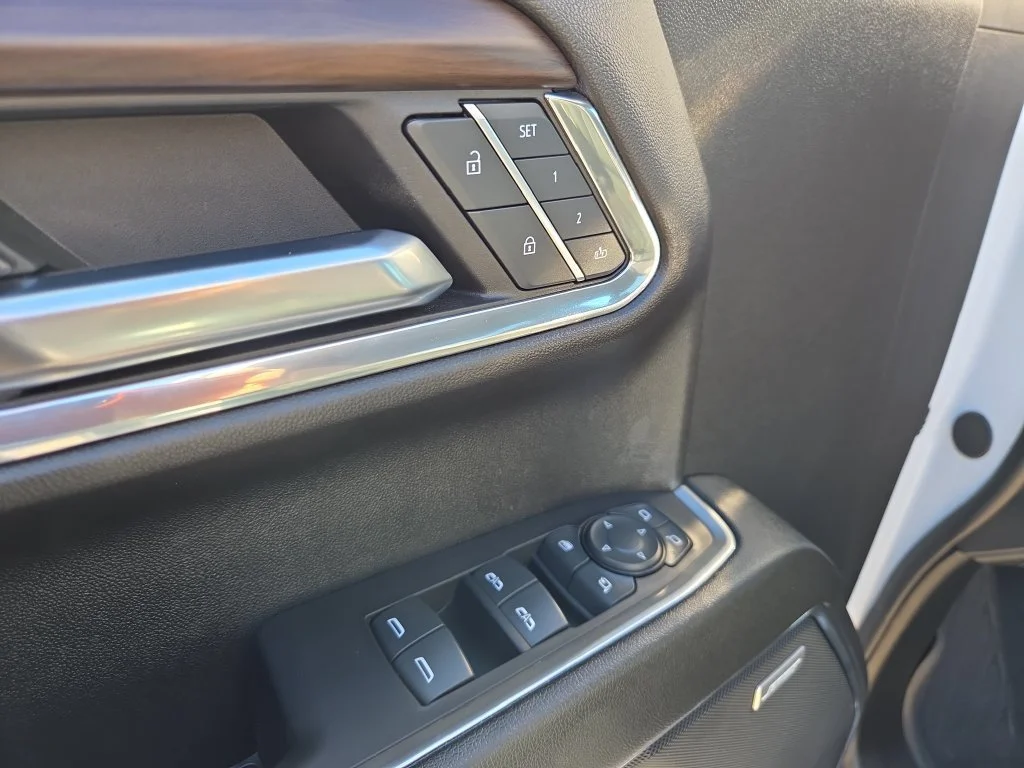 2024 GMC Sierra 1500 SLT - Photo 28