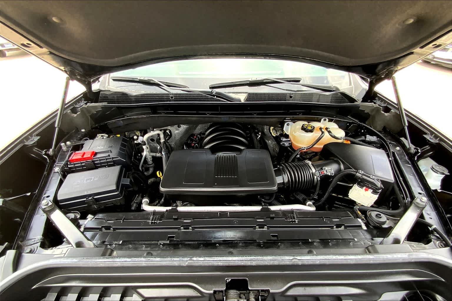 Used 2022 Onyx Black GMC Denali image 32