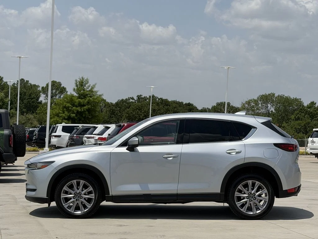 Used 2019 Silver Mazda Grand Touring image 3