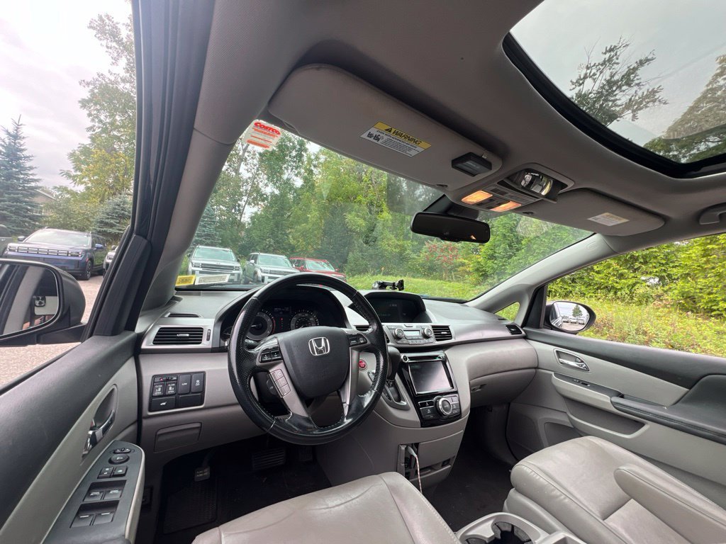 Used 2016 Blue Honda EX-L image 7