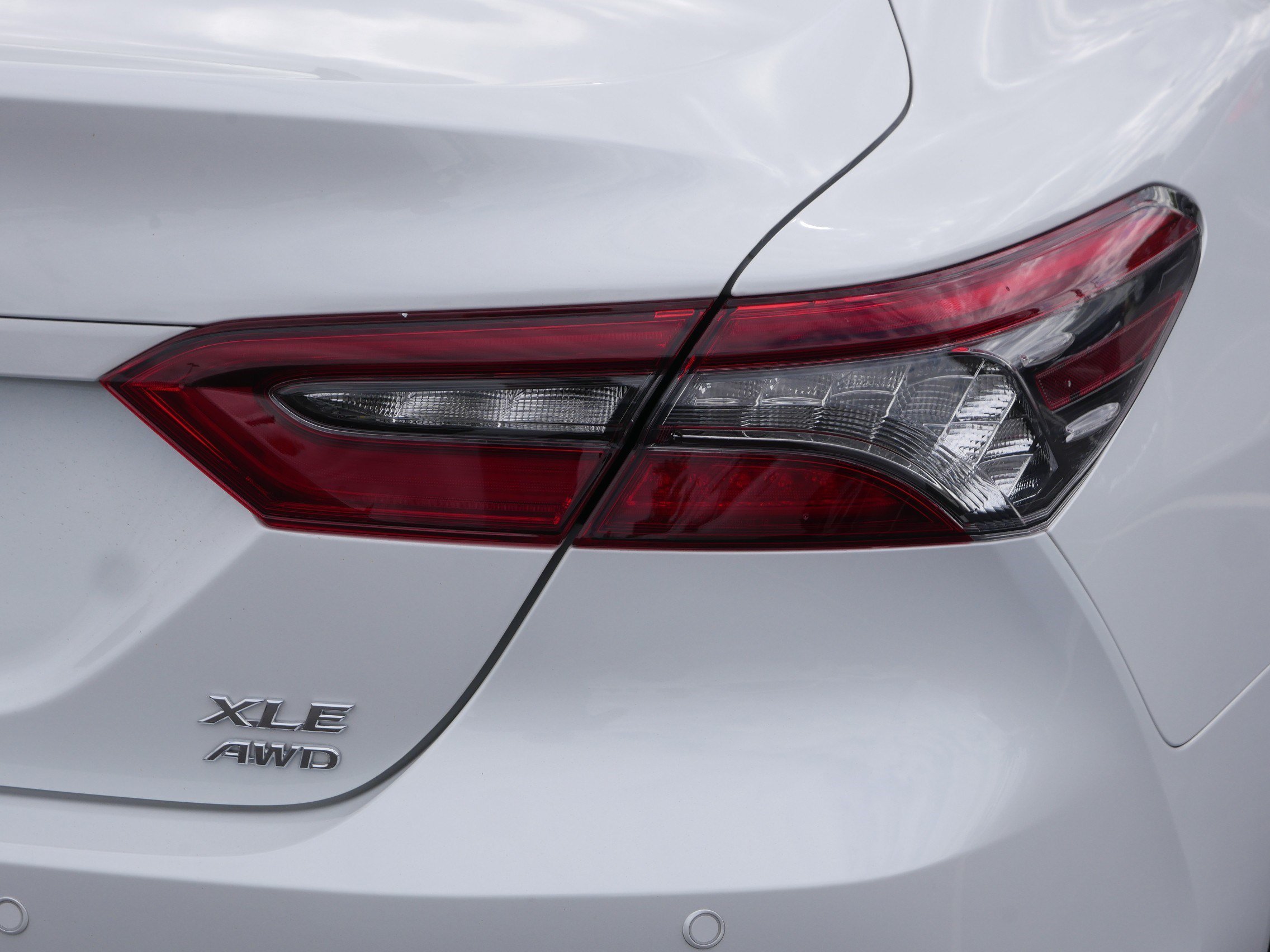 Used 2023 Wind Chill Pearl Toyota XLE image 17