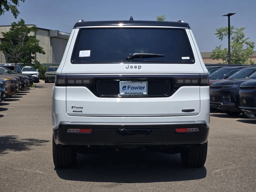New 2026 Bright White Clearcoat Jeep Summit Reserve image 6