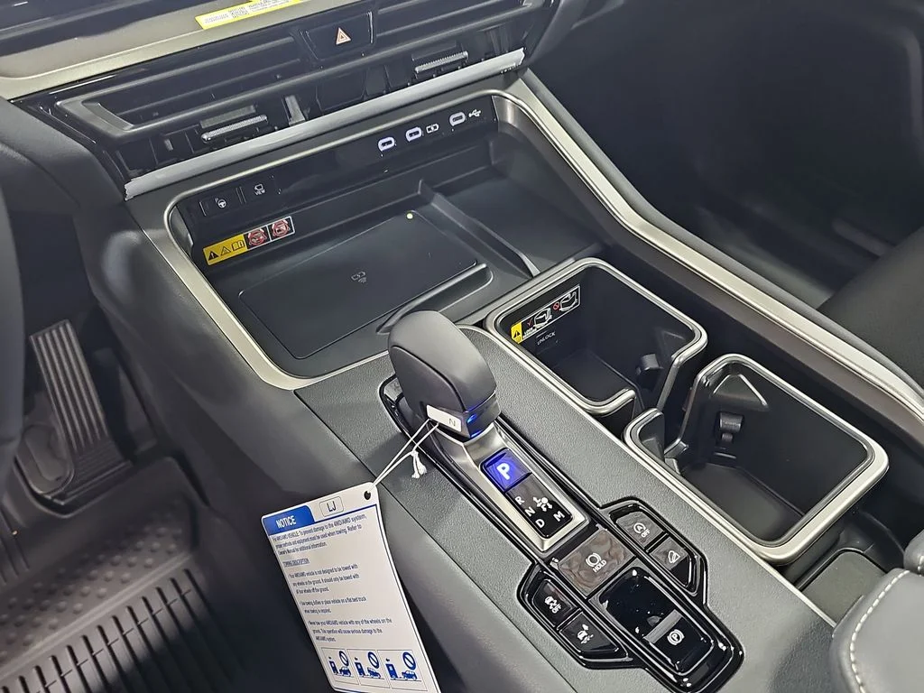 New 2026 Caviar Lexus PREMIUM AWD image 24