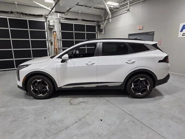 Used 2026 White Kia EX image 4