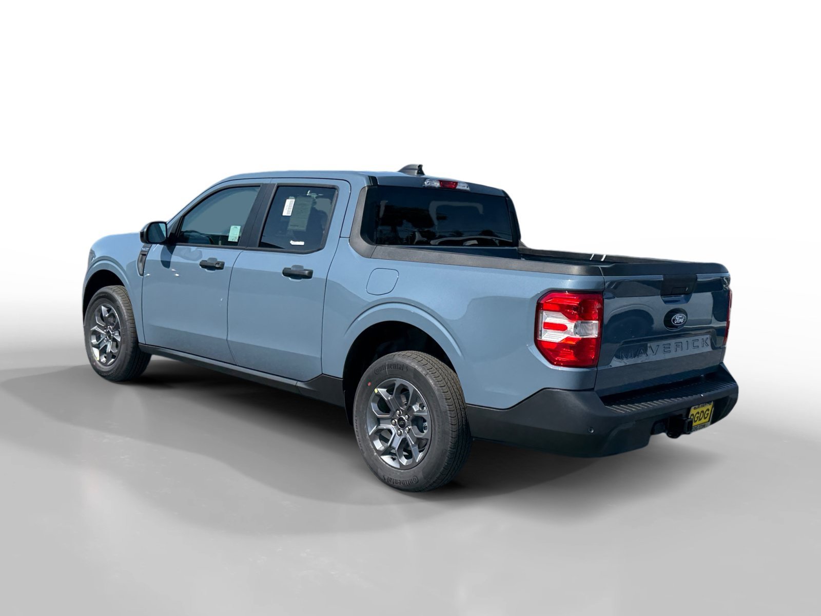 New 2026 Azure Gray Metallic Tri-Coat Ford XLT image 3