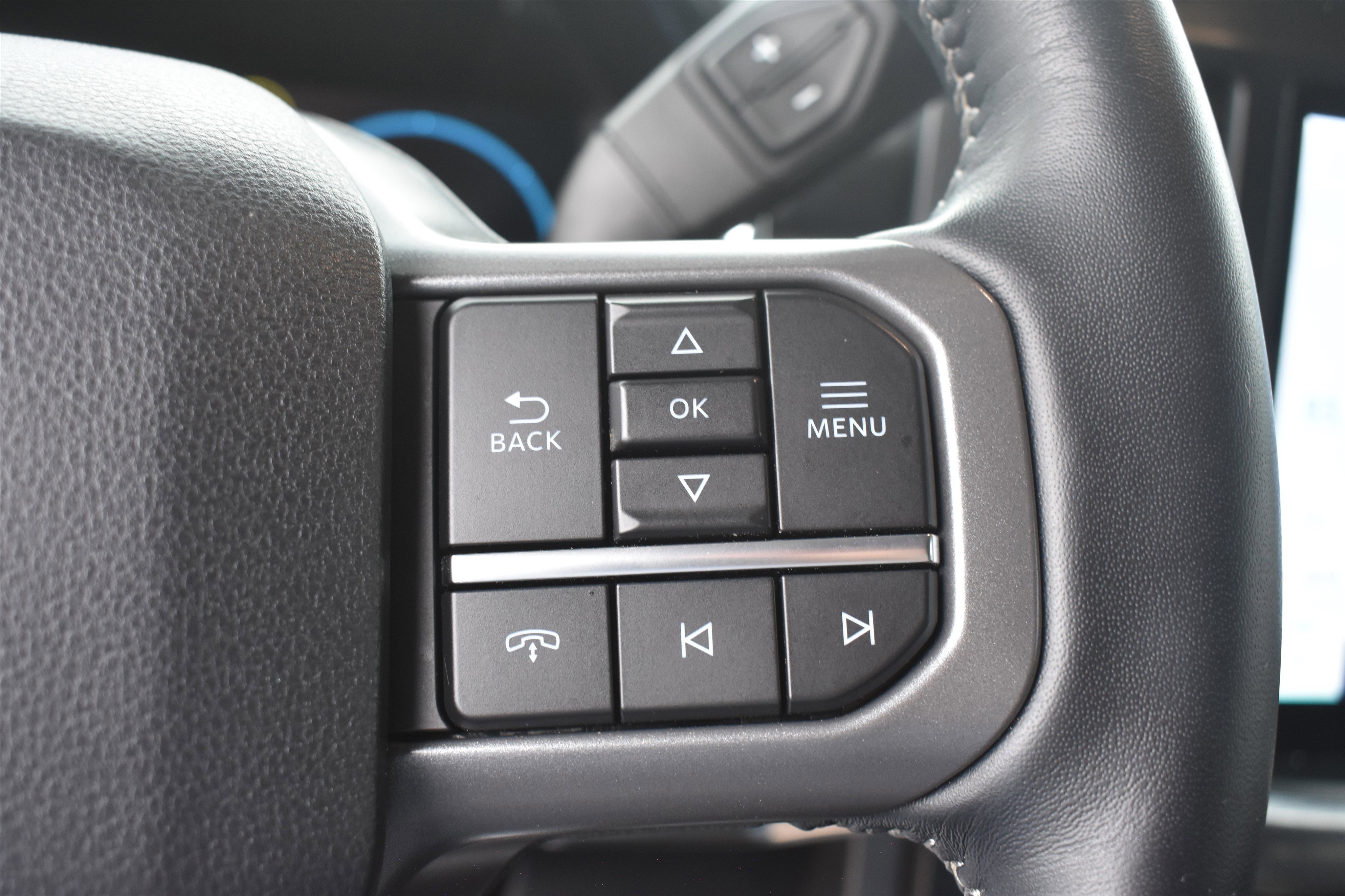 Used 2022  Ford LARIAT image 20