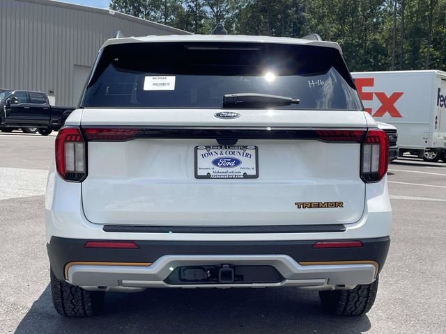 New 2026 Star White Metallic Tri-Coat Ford Tremor image 12