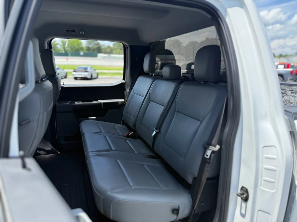 Used 2022 Oxford White Ford XL image 32