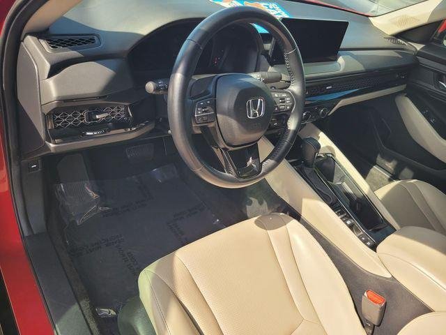 Used 2024  Honda EX-L image 12