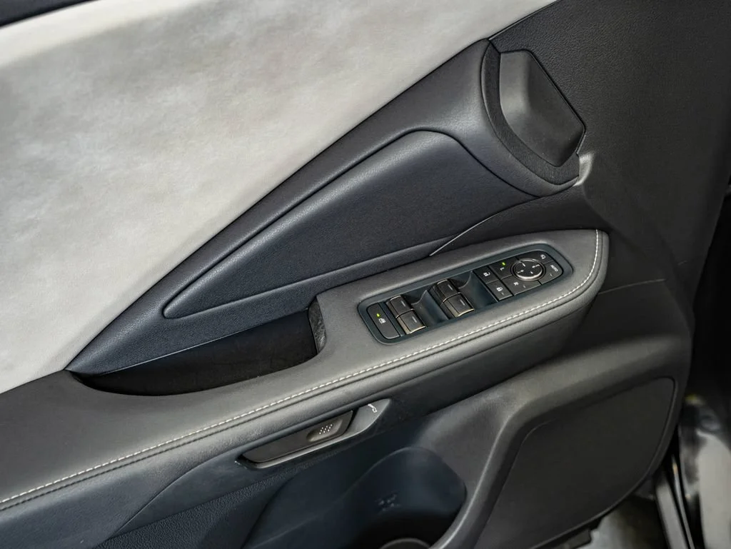 2025 Lexus TX Premium - Photo 17
