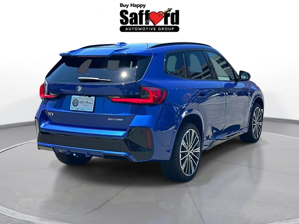 Used 2026 Blue Metallic BMW xDrive28i image 9