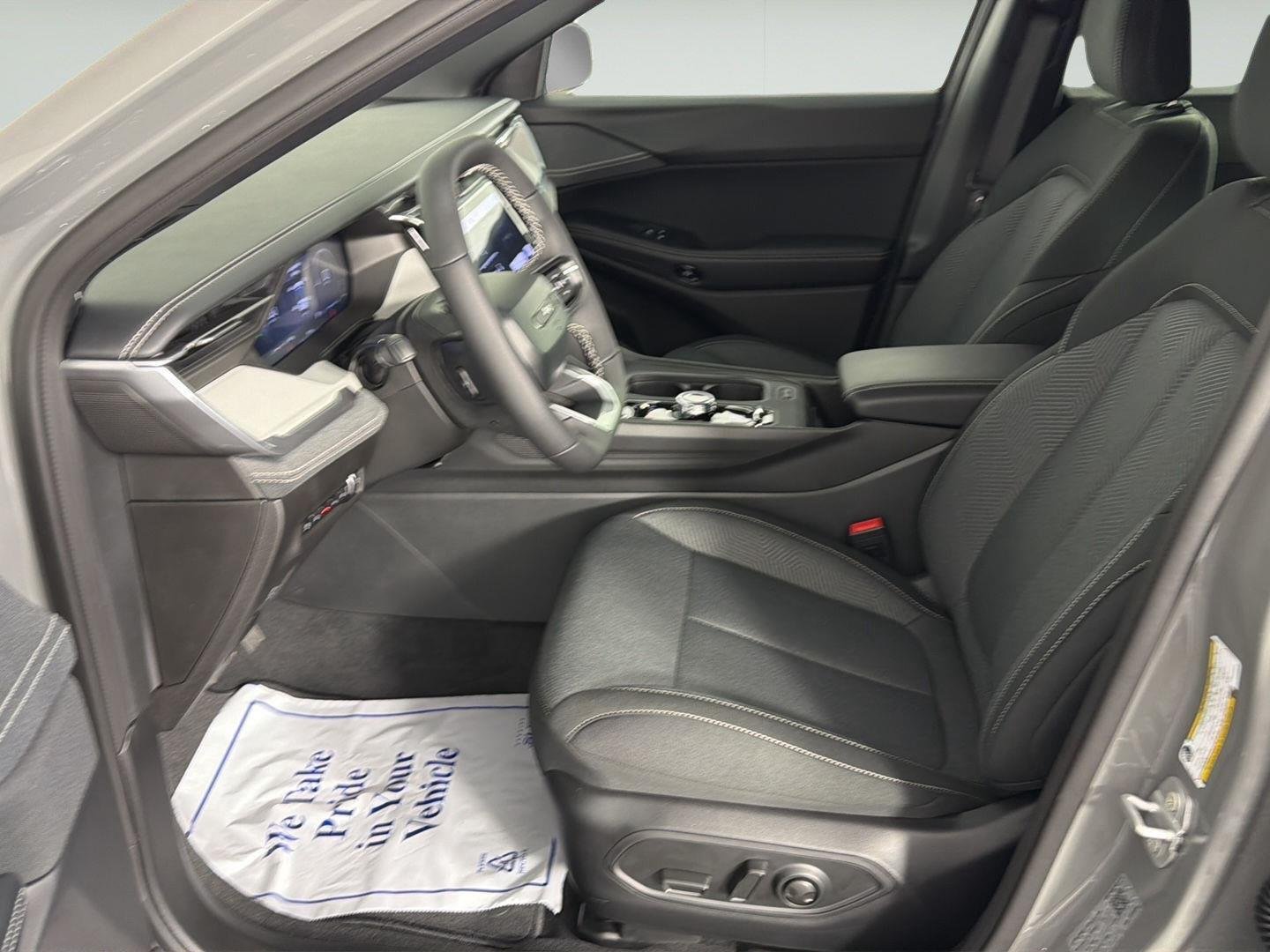 New 2026 Sting-Gray Clear-Coat Exterior Paint Jeep Laredo image 10