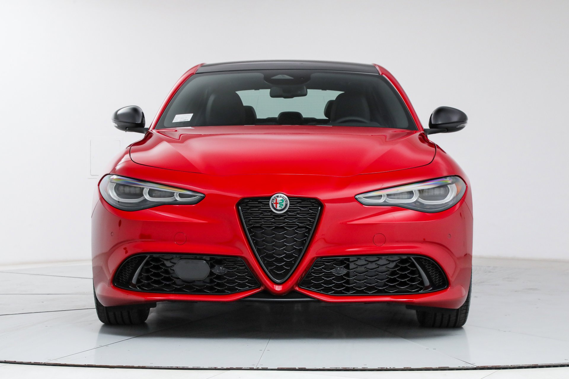 2026 Alfa Romeo Giulia Base - Photo 8