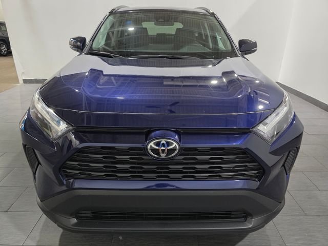Certified Used 2025  Toyota XLE image 8