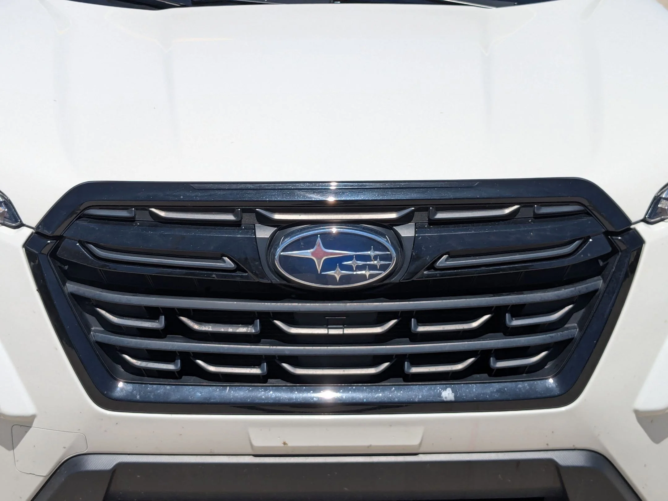 Used 2024 Crystal White Pearl Subaru Limited image 10