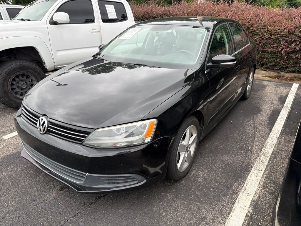 Used 2014 Black Volkswagen 2.0L TDI image 2