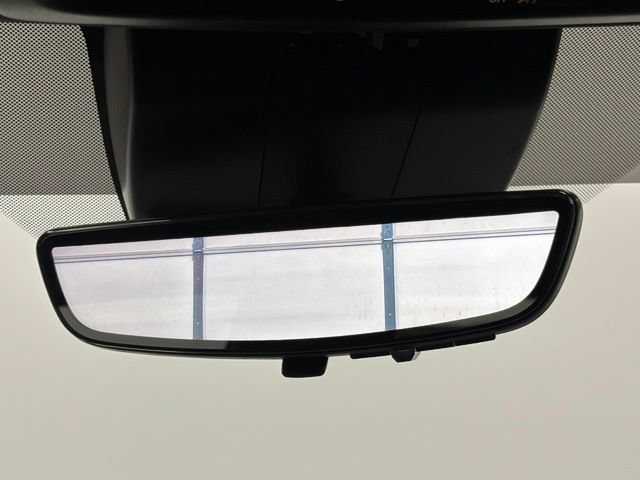 Used 2025 Black Chevrolet Z71 image 38