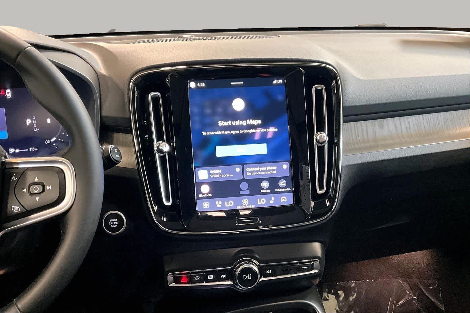 Used 2023 Thunder Grey Metallic Volvo Ultimate Dark Theme image 7