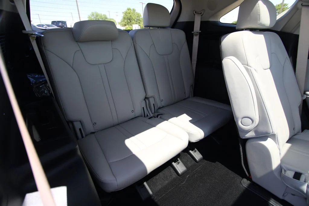 New 2026 Volcanic Sand Kia EX image 10