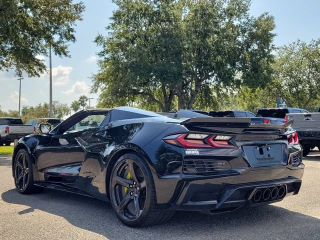 2023 Chevrolet Corvette 3LZ - Photo 18