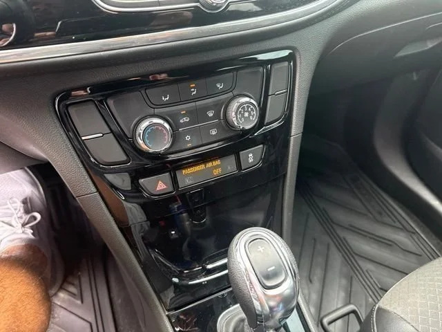Used 2019 (Includes (CM5) Black Carbon Metallic lower exterior accent color, Paint code W700S.) Buick Preferred image 41
