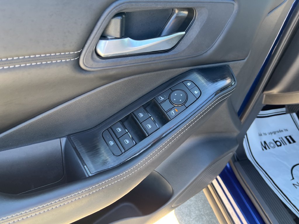 Used 2023 Blue Nissan SV image 10