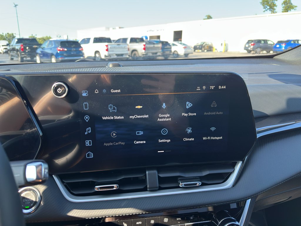 2027 Chevrolet Equinox LT - Photo 17