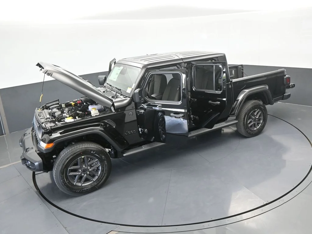 New 2026 Black Clear-Coat Exterior Paint Jeep Sport S image 56