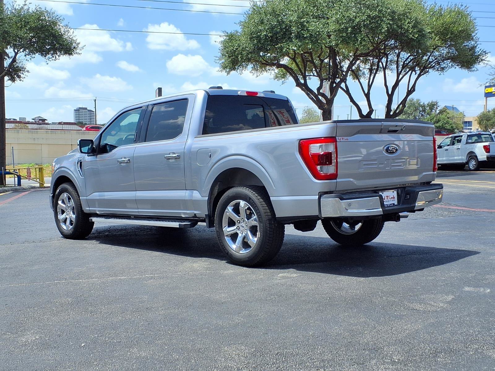 Used 2022 Silver Ford LARIAT image 7