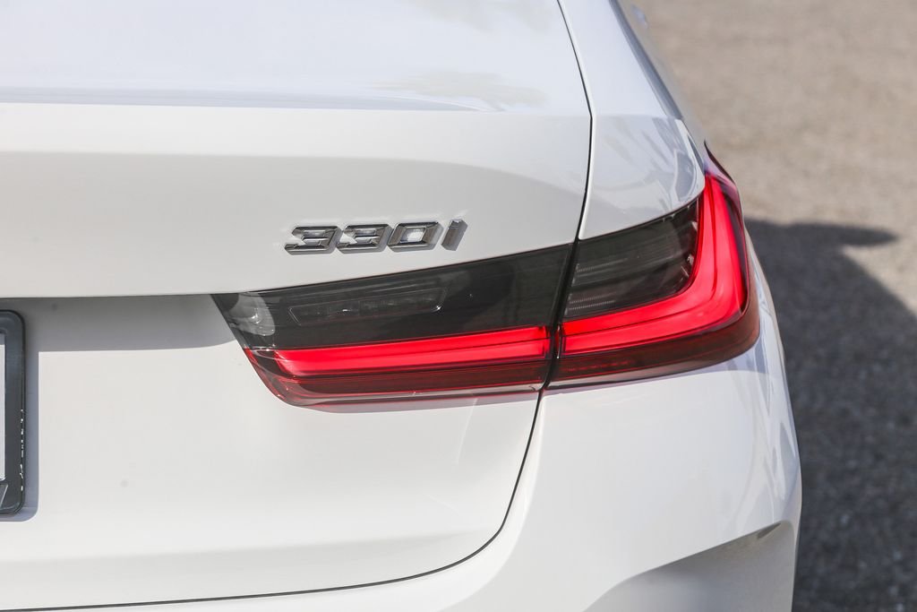 New 2026 Alpine White BMW 330i image 7