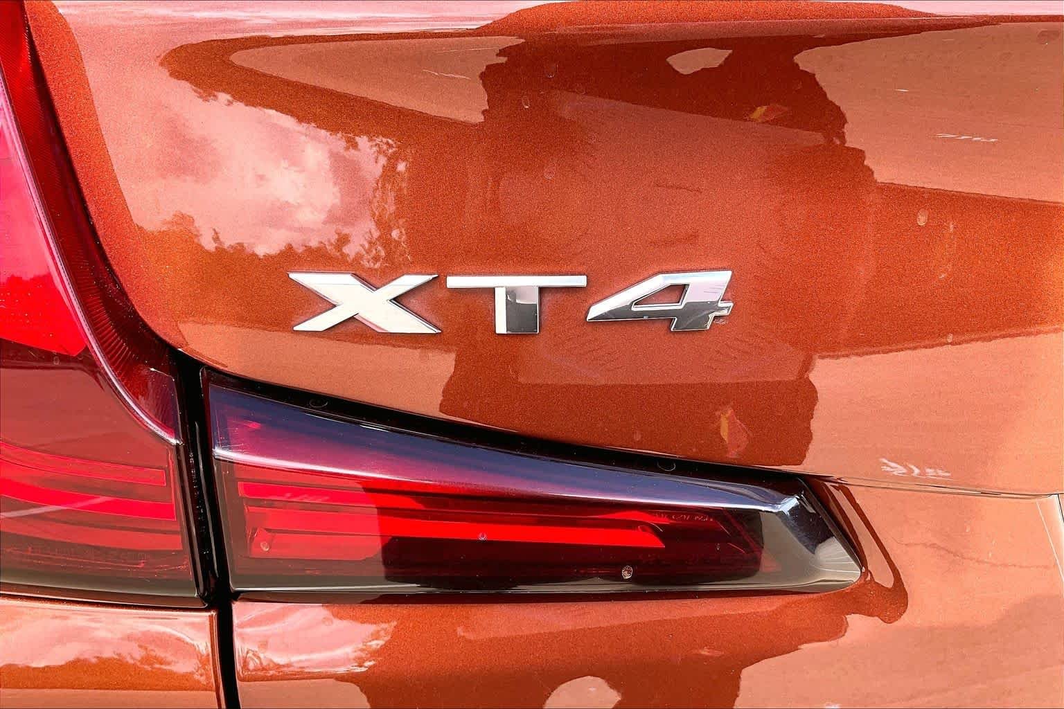 Used 2019 Autumn Metallic Cadillac FWD Premium Luxury image 31