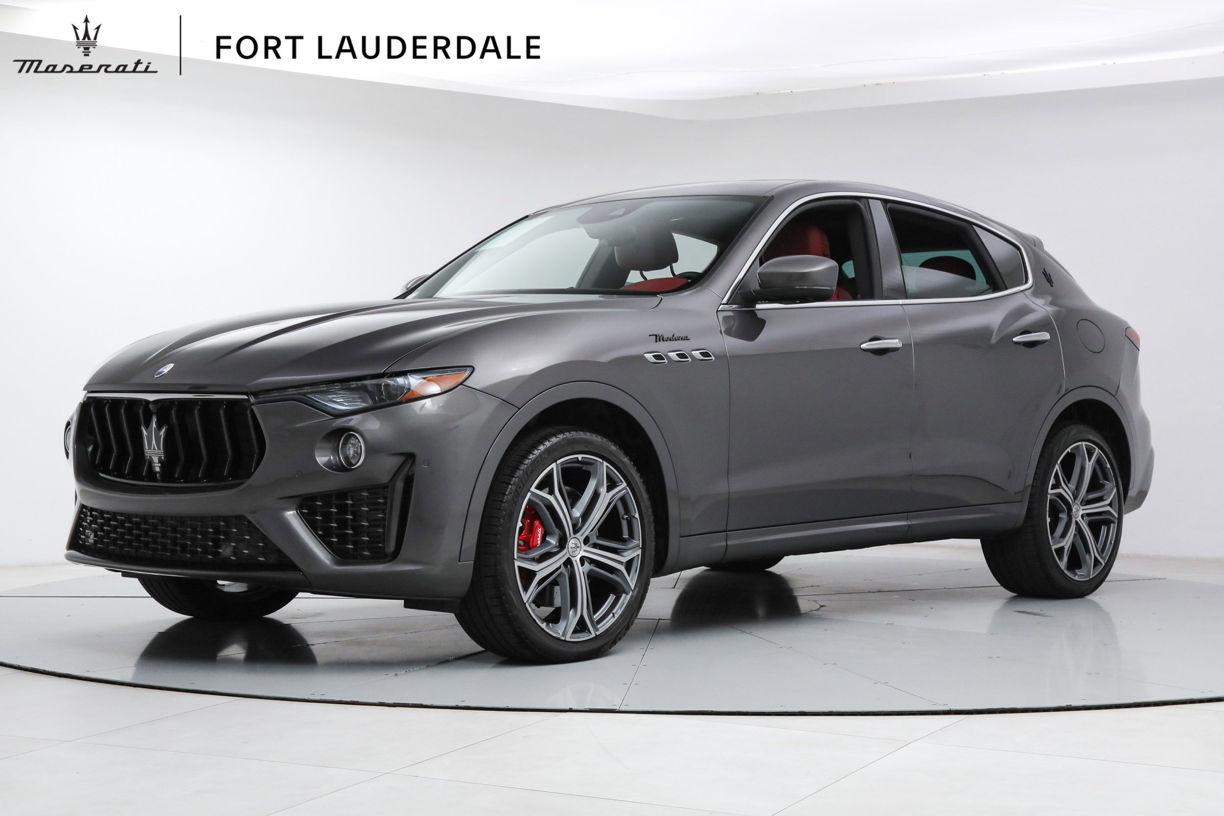 2023 Maserati Levante Modena's photo