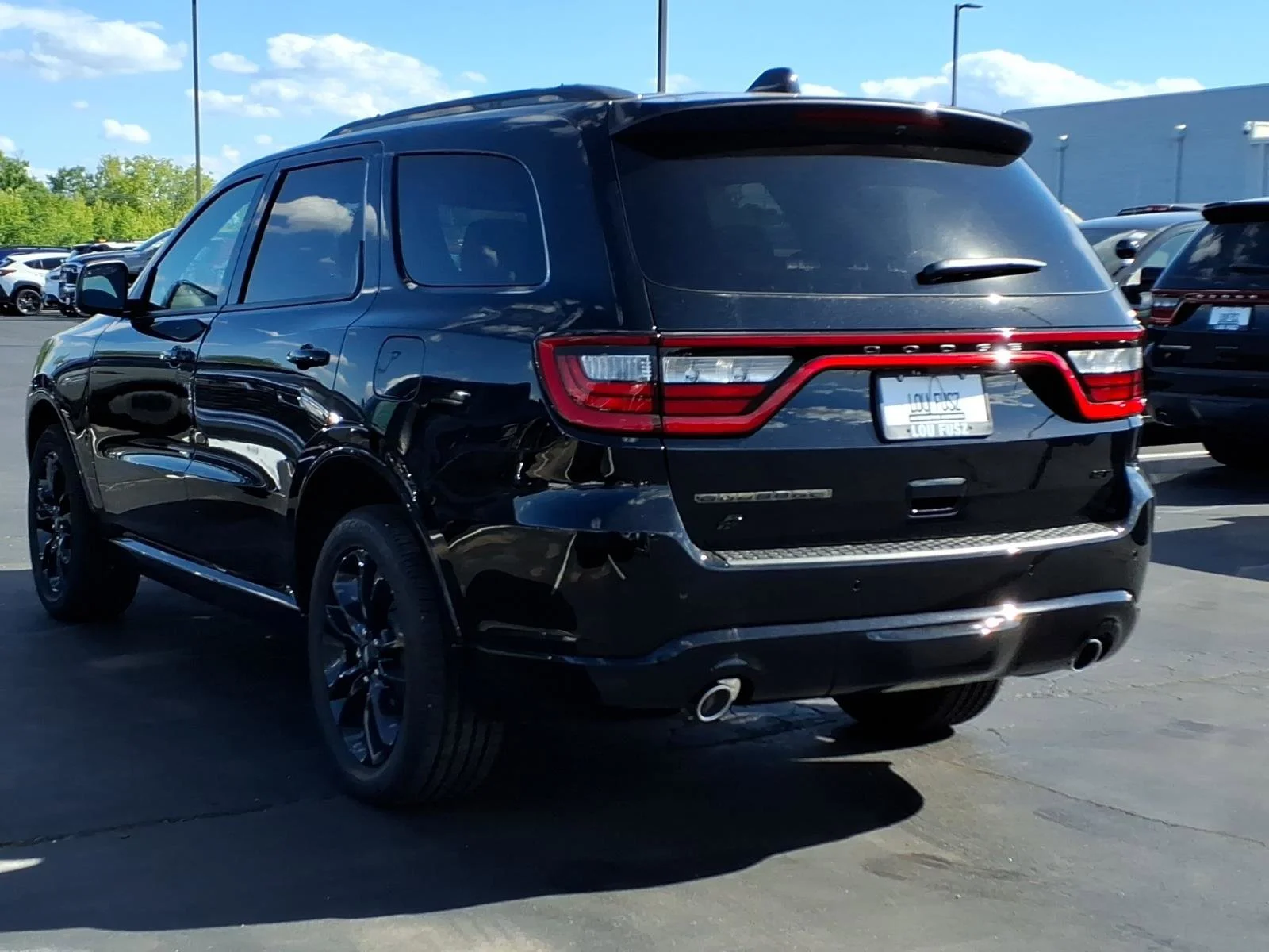 New 2026 Diamond Black Clear-Coat Exterior Paint Dodge GT image 4