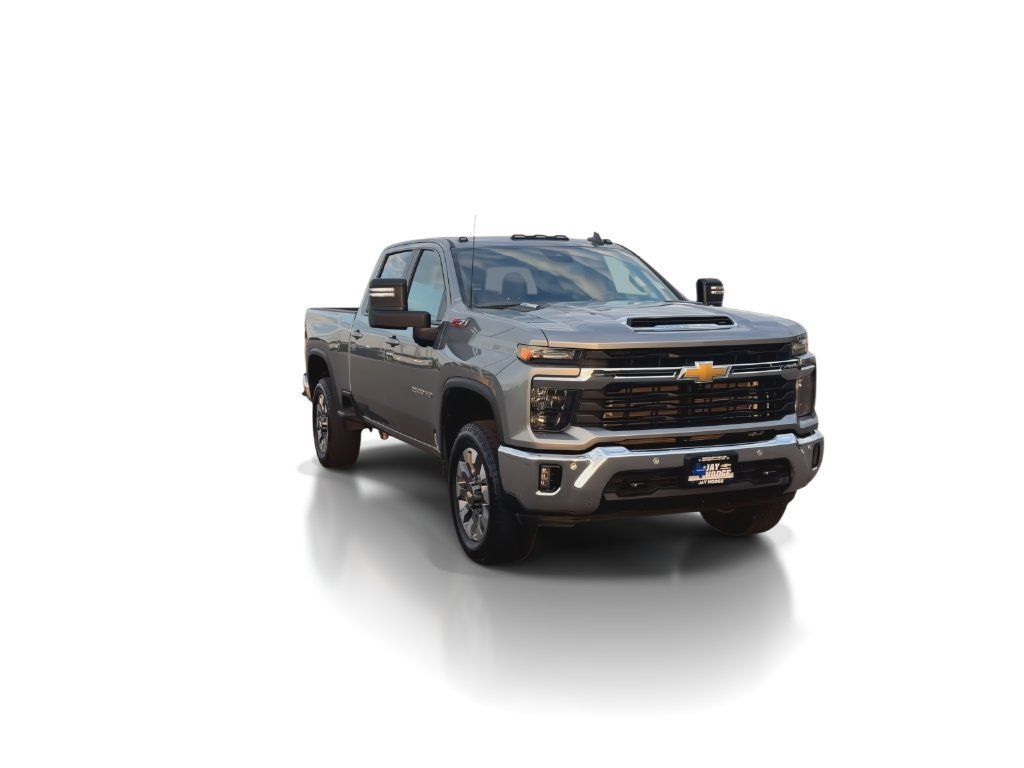Used 2025 Sterling Gray Metallic Chevrolet LT image 3