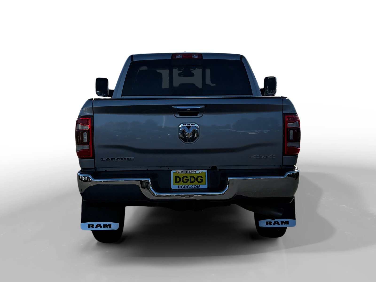 Used 2020 Billet Silver Metallic Ram Laramie image 4