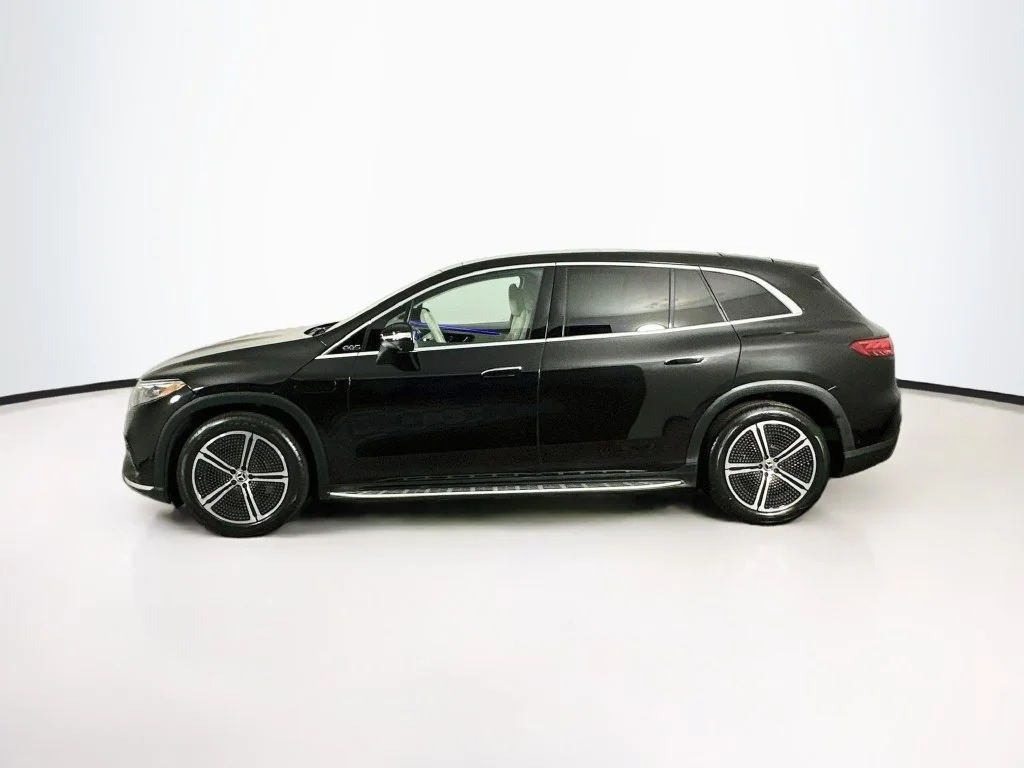 Used 2023 Black Mercedes-Benz 450 image 2