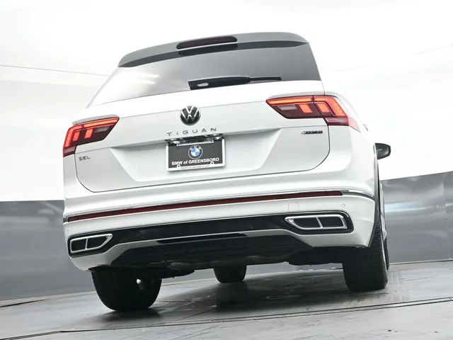 Used 2023 White Volkswagen 2.0T SEL R-Line image 33