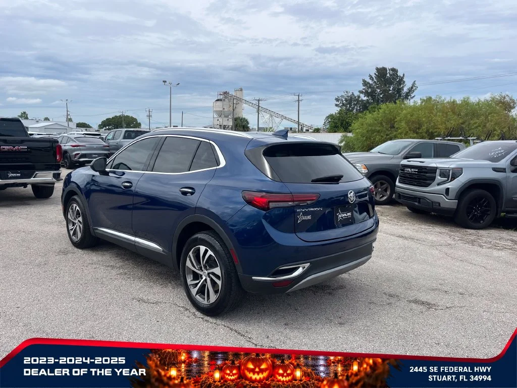 Used 2022 SAPPHIRE METALLIC Buick Essence image 5