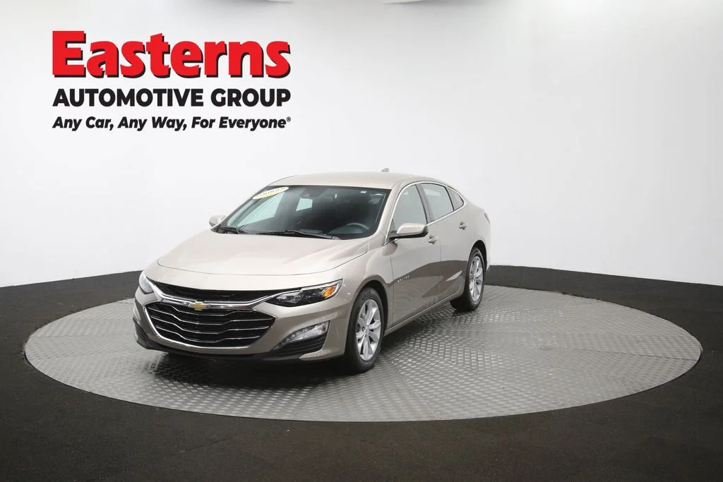 Used 2025 Gray Chevrolet LT image 54
