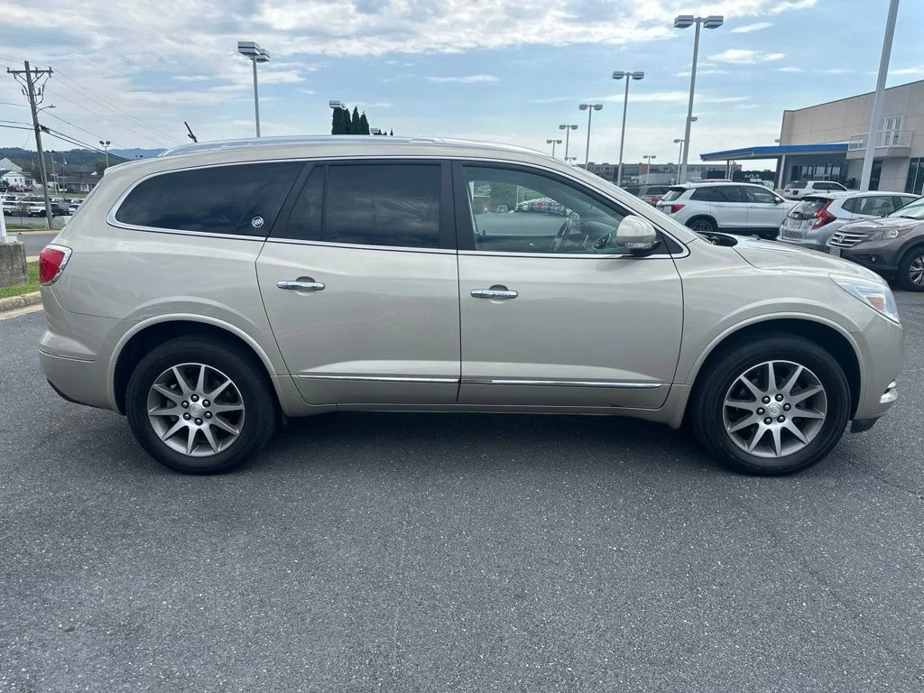 Used 2015 Buick Enclave Leather with VIN 5GAKVBKD2FJ138312 for sale in Harrisonburg, VA