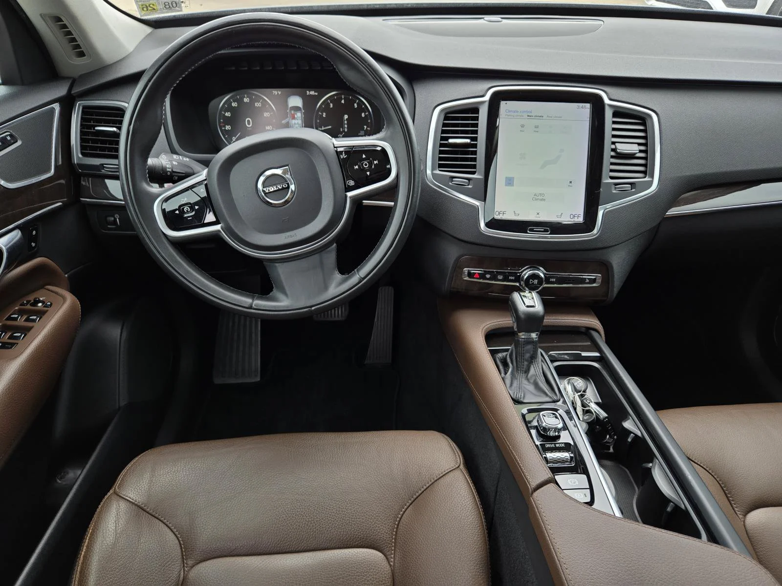 Used 2019 Gray Metallic Volvo Momentum image 36