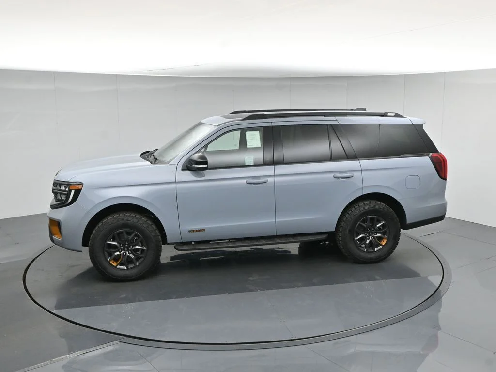 New 2026 Glacier Gray Metallic Tri-Coat Ford Tremor image 47