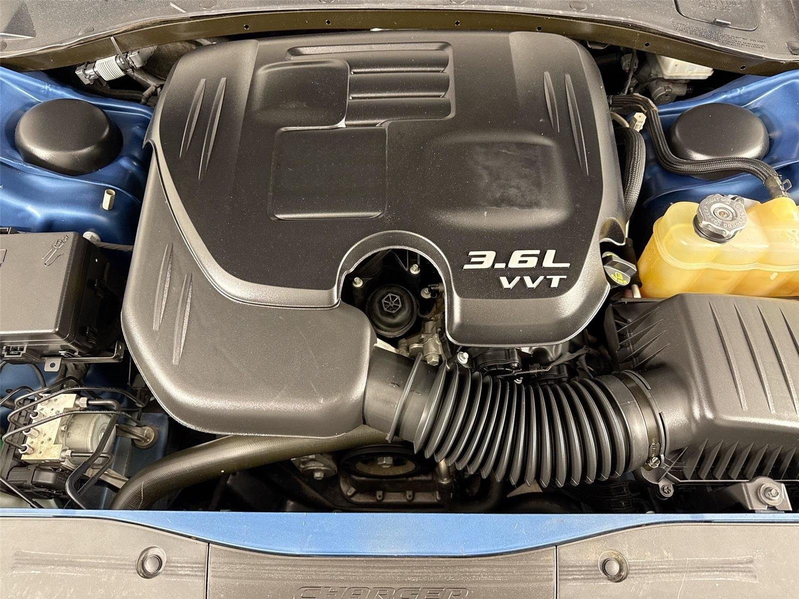 Used 2021 Frostbite Dodge SXT image 39
