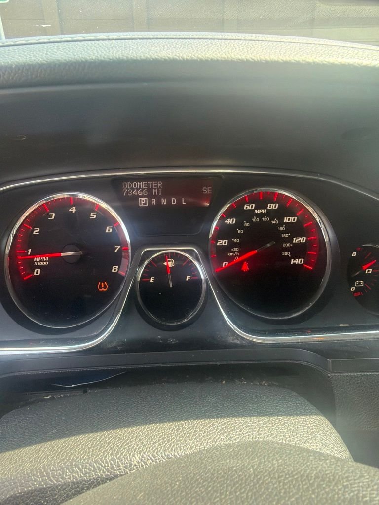 Used 2015 White GMC SLE-1 image 10