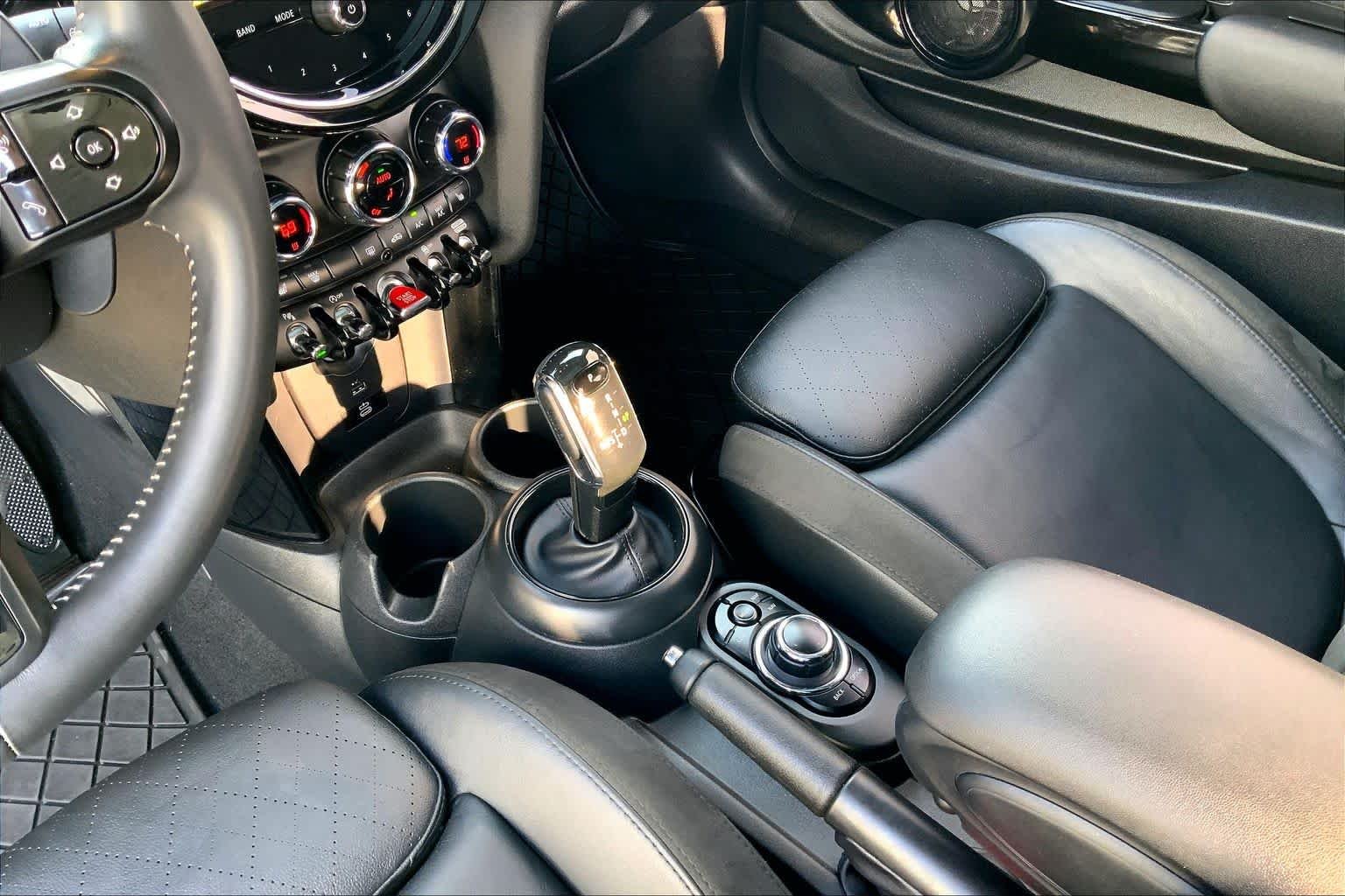 Used 2023 Midnight Black II MINI Cooper S image 17