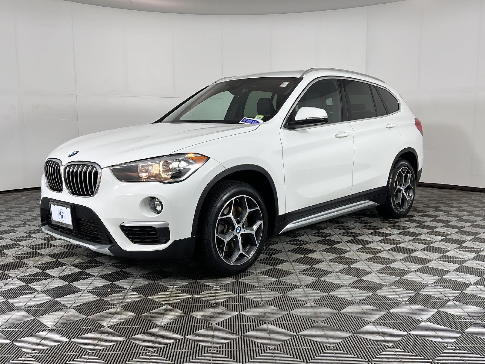Used 2019 Alpine White BMW xDrive28i image 12